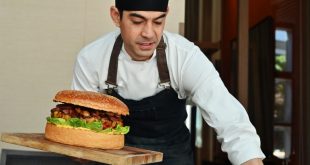 Emperor burger: Tokyo chef whips up $900 monster for new monarch