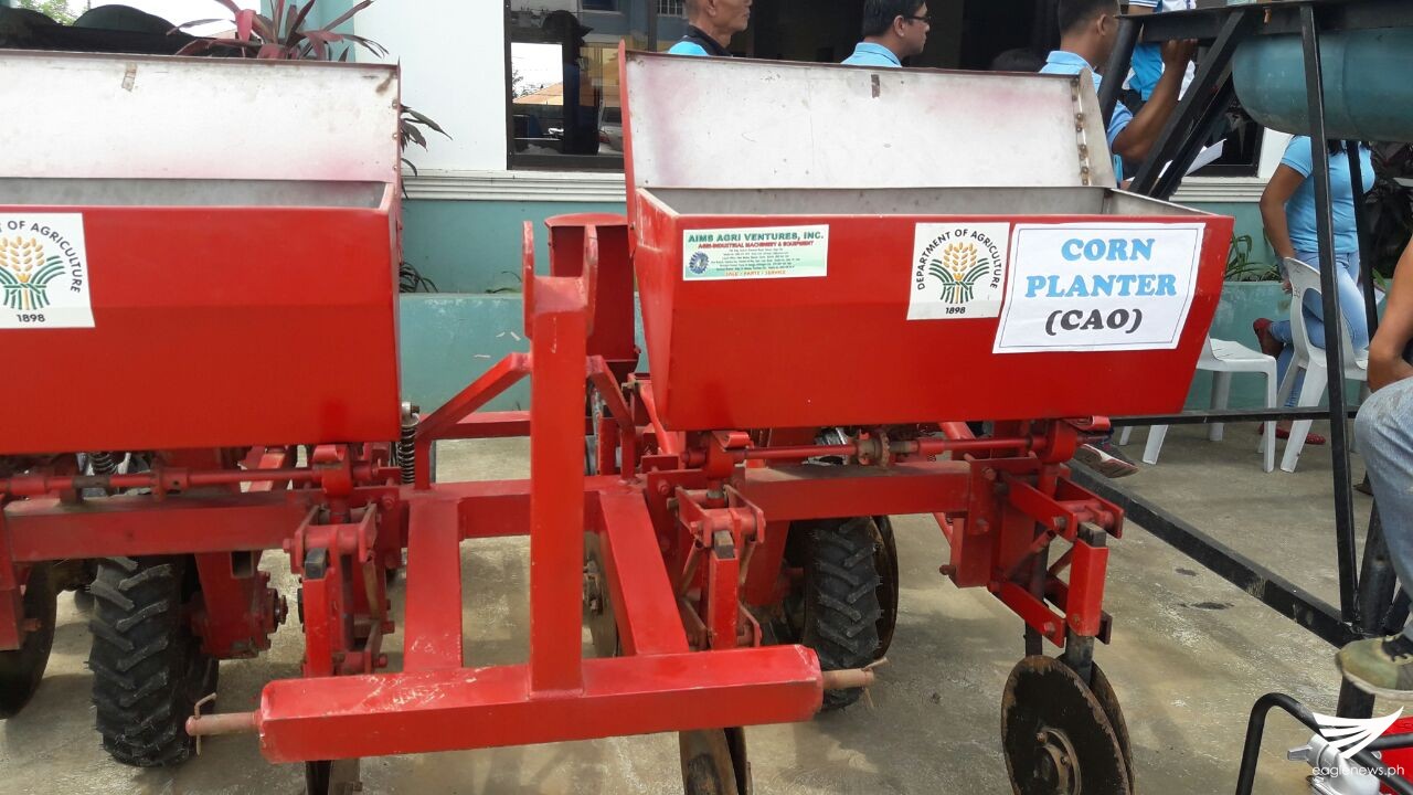 Machine Sa Pagsasaka Ilang magsasaka sa Ormoc City nakatanggap ng farming machinery – Eagle News