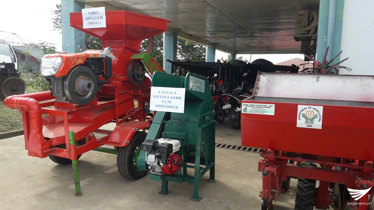 Machine Sa Pagsasaka Ilang magsasaka sa Ormoc City nakatanggap ng farming machinery – Eagle News