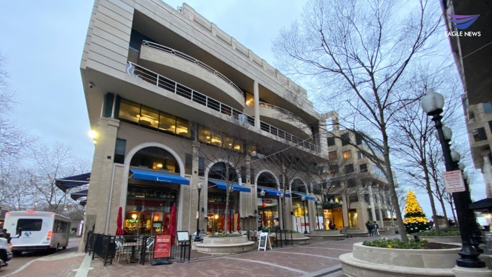 Washington DC lifts indoor vaccine requirement – Eagle News